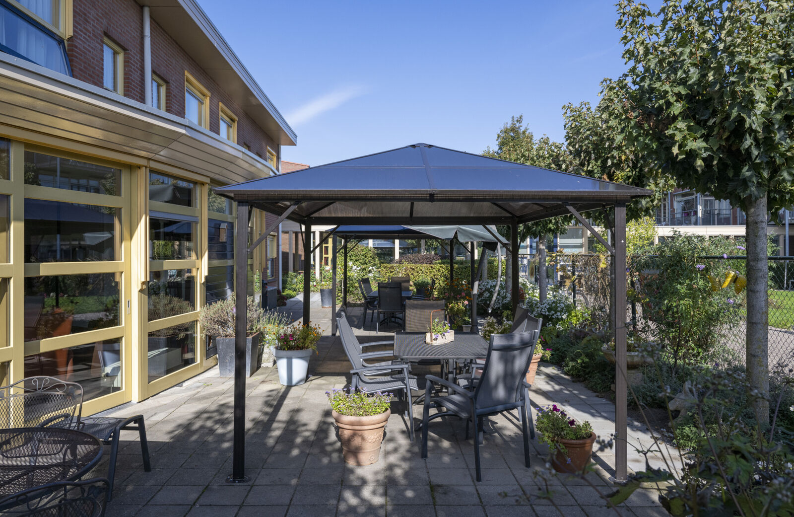 De Meridiaan buiten 29